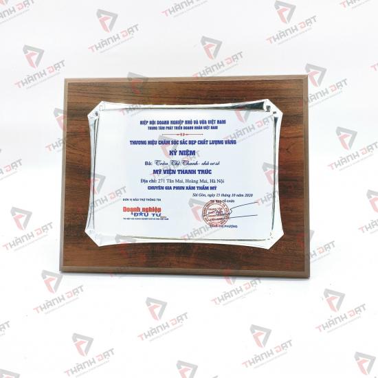 Bảng vinh danh 1520