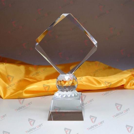 Biểu trưng pha lê