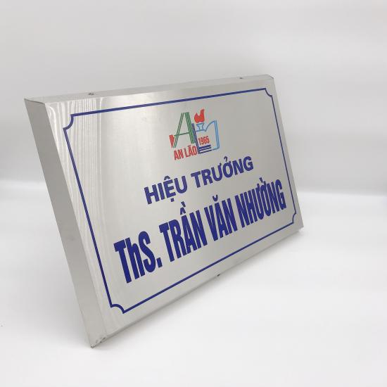 Biển Inox ăn mòn